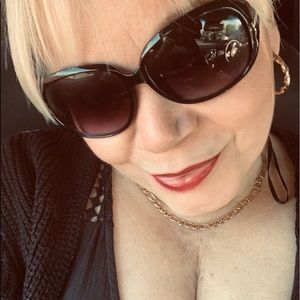 Meet your Posher, Daisy